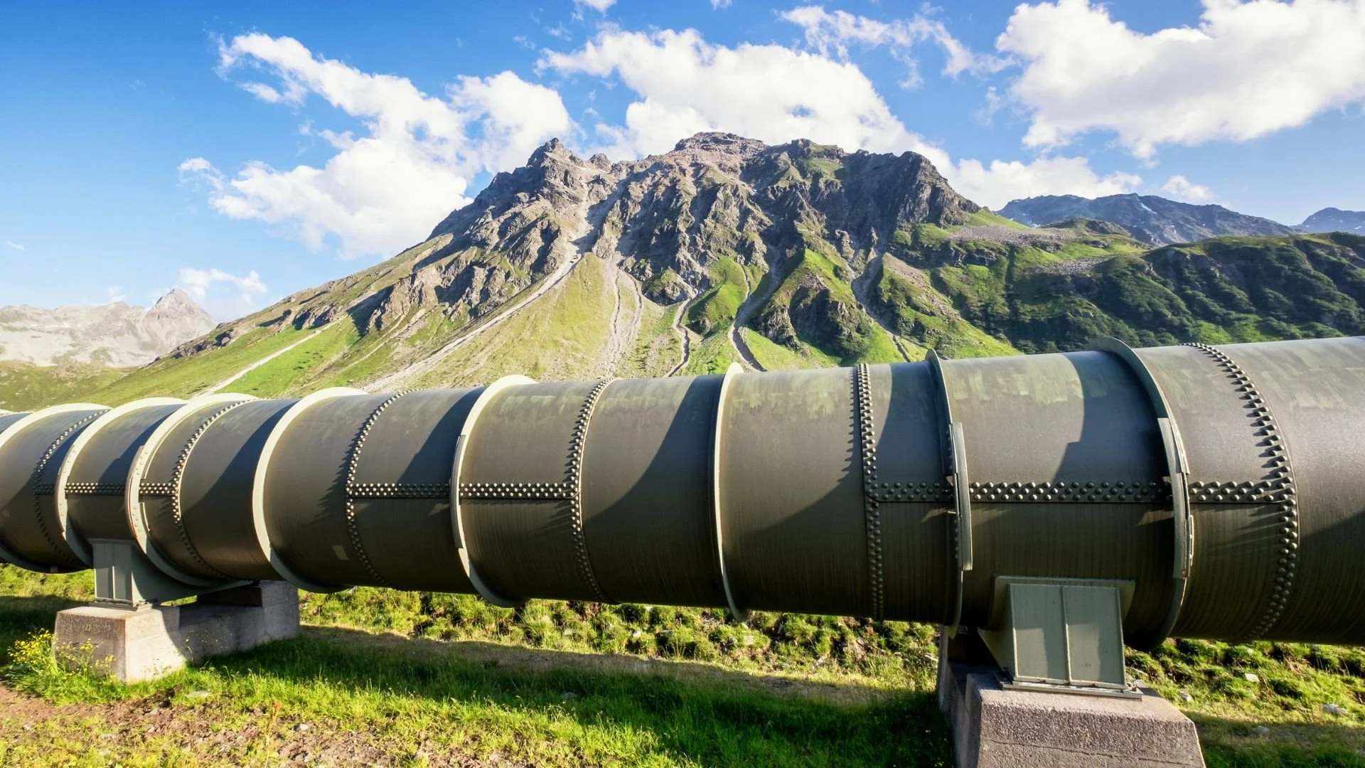 Oil & Gas Decarbonization Solutions for Low Carbon Emissions