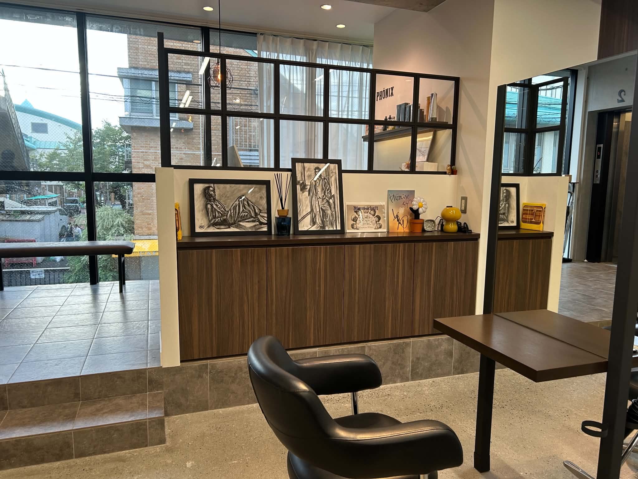 • Phonix Hair Salon - Tokyo, Japan (Apr 1 2025 - Dec 31 2025)