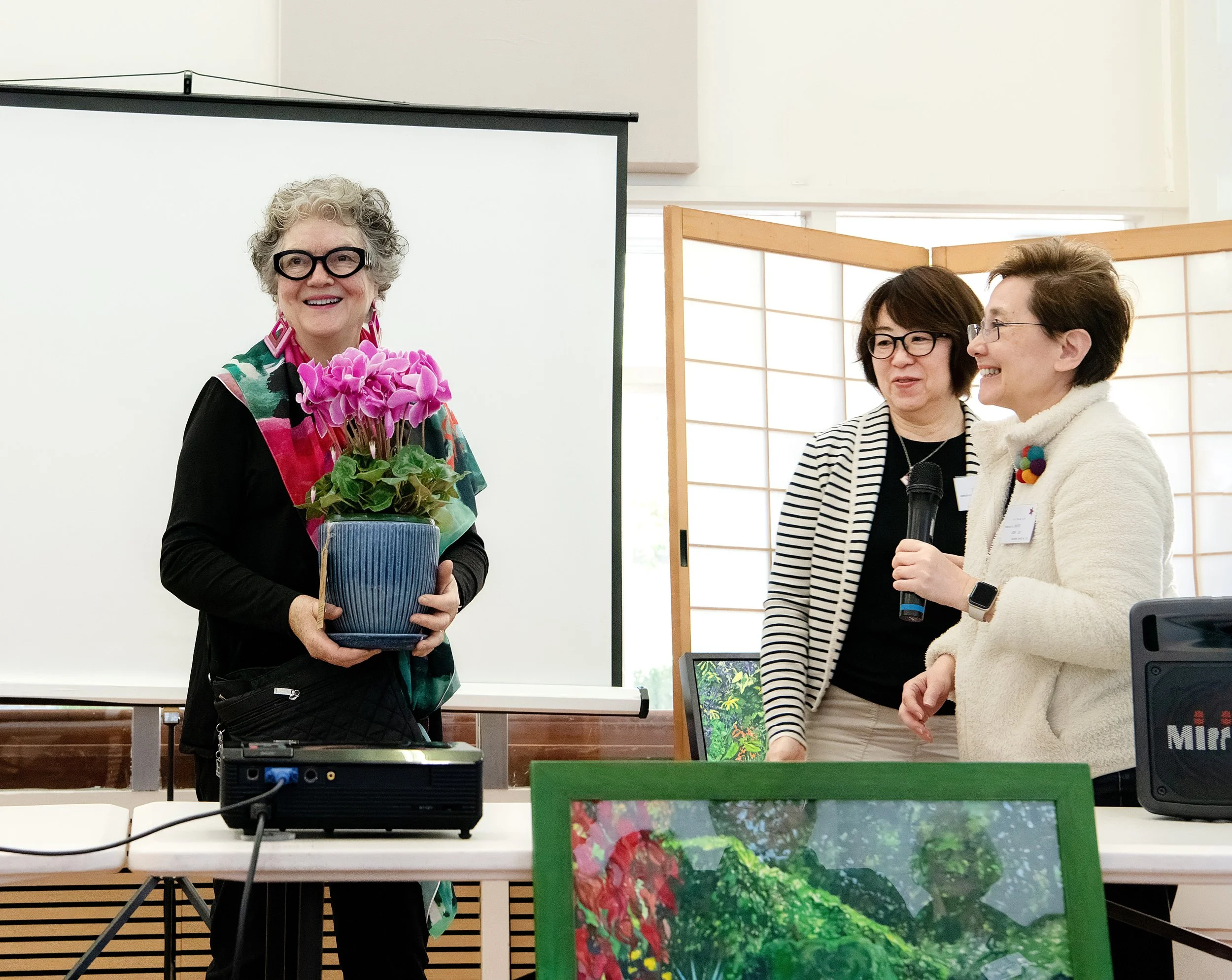 Ikebana International Melbourne - May participants (1).jpg
