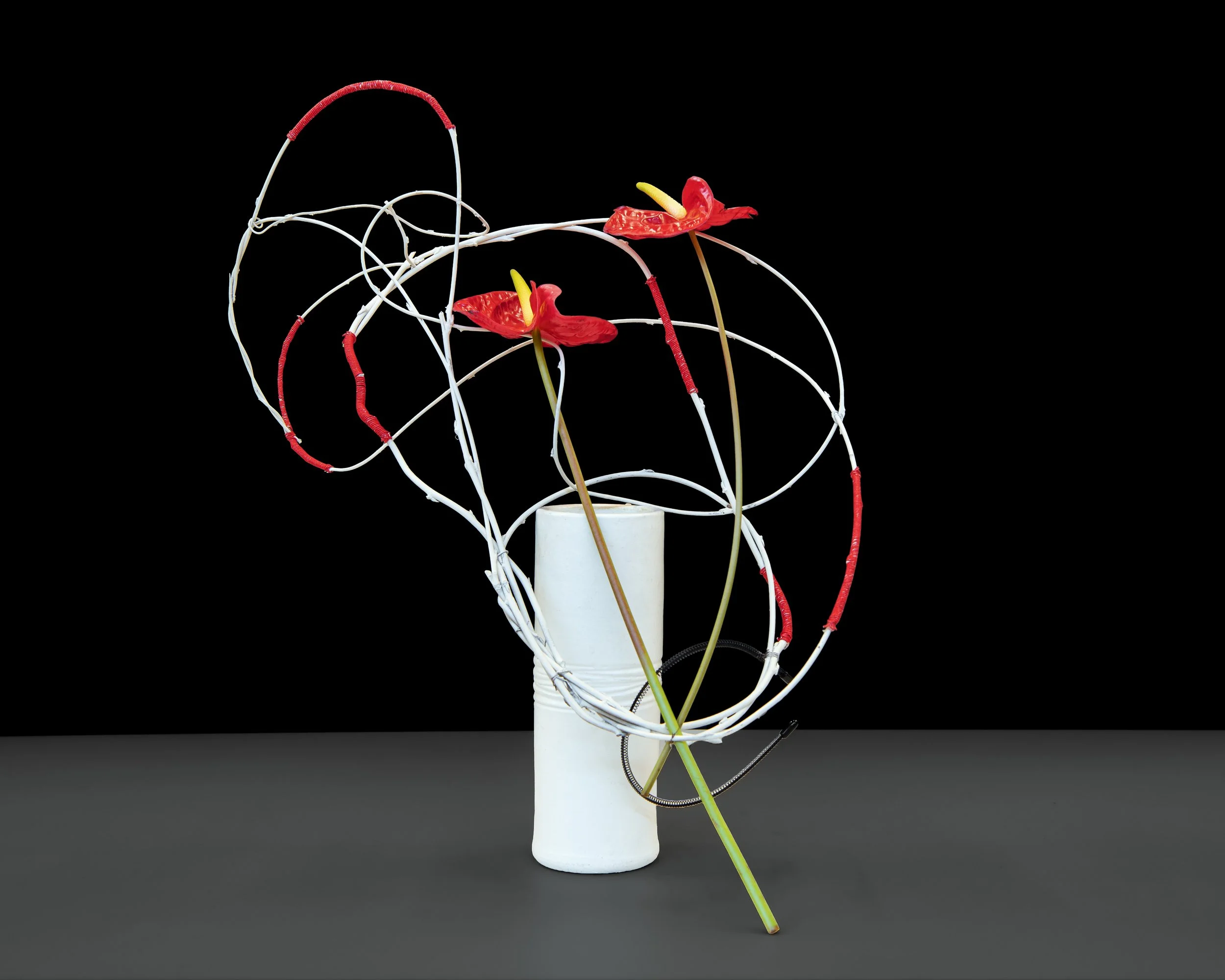 Cym Reeves Sogetsu Wearable Ikebana Demonstration