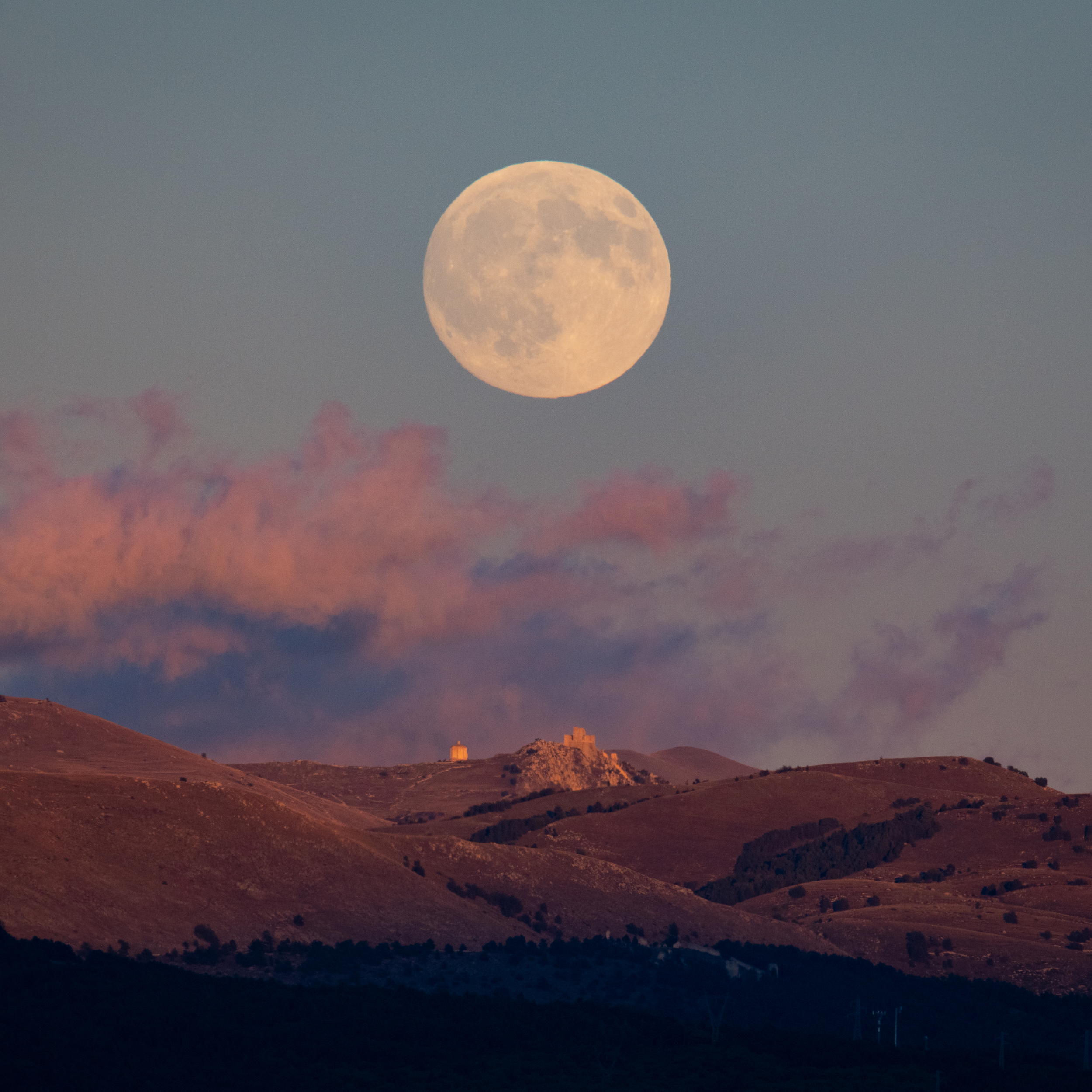 Rare October Supermoon Seen Around the World | Photograph by Lorenzo Di Cola—NurPhoto/Getty Images