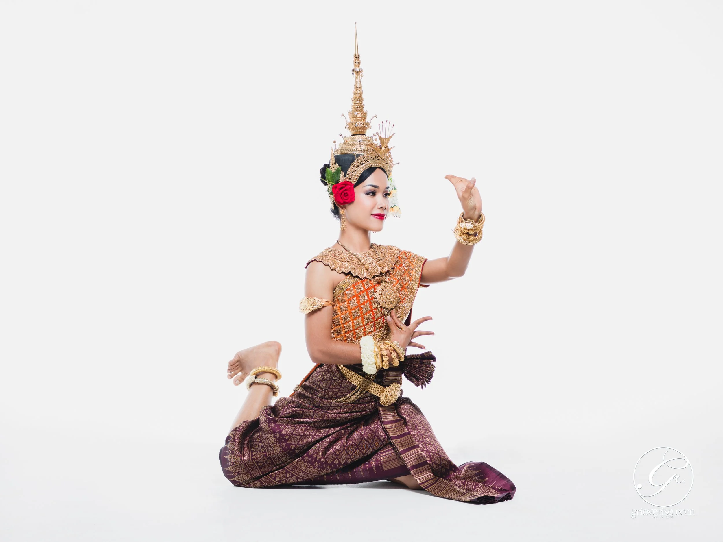 Apsara-490.jpg