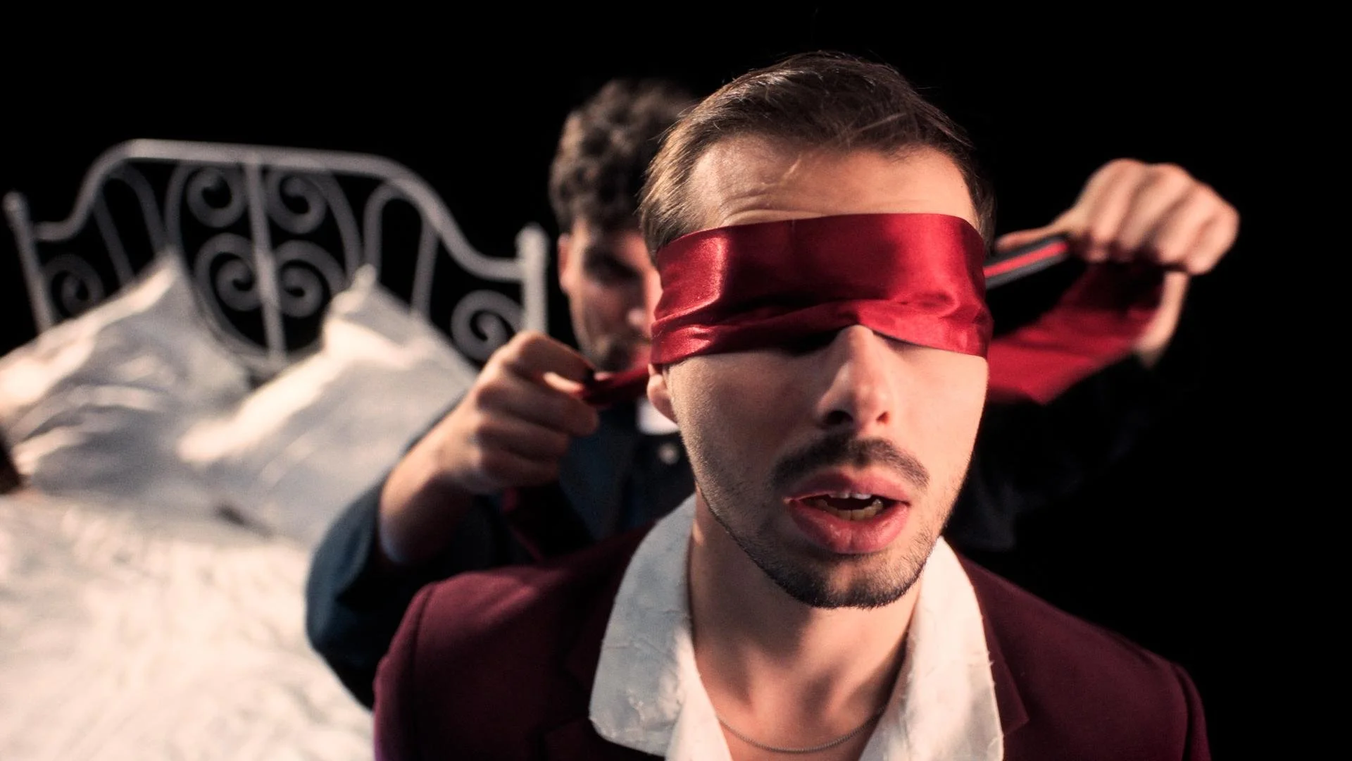 IRGENDWO IM PARADIES