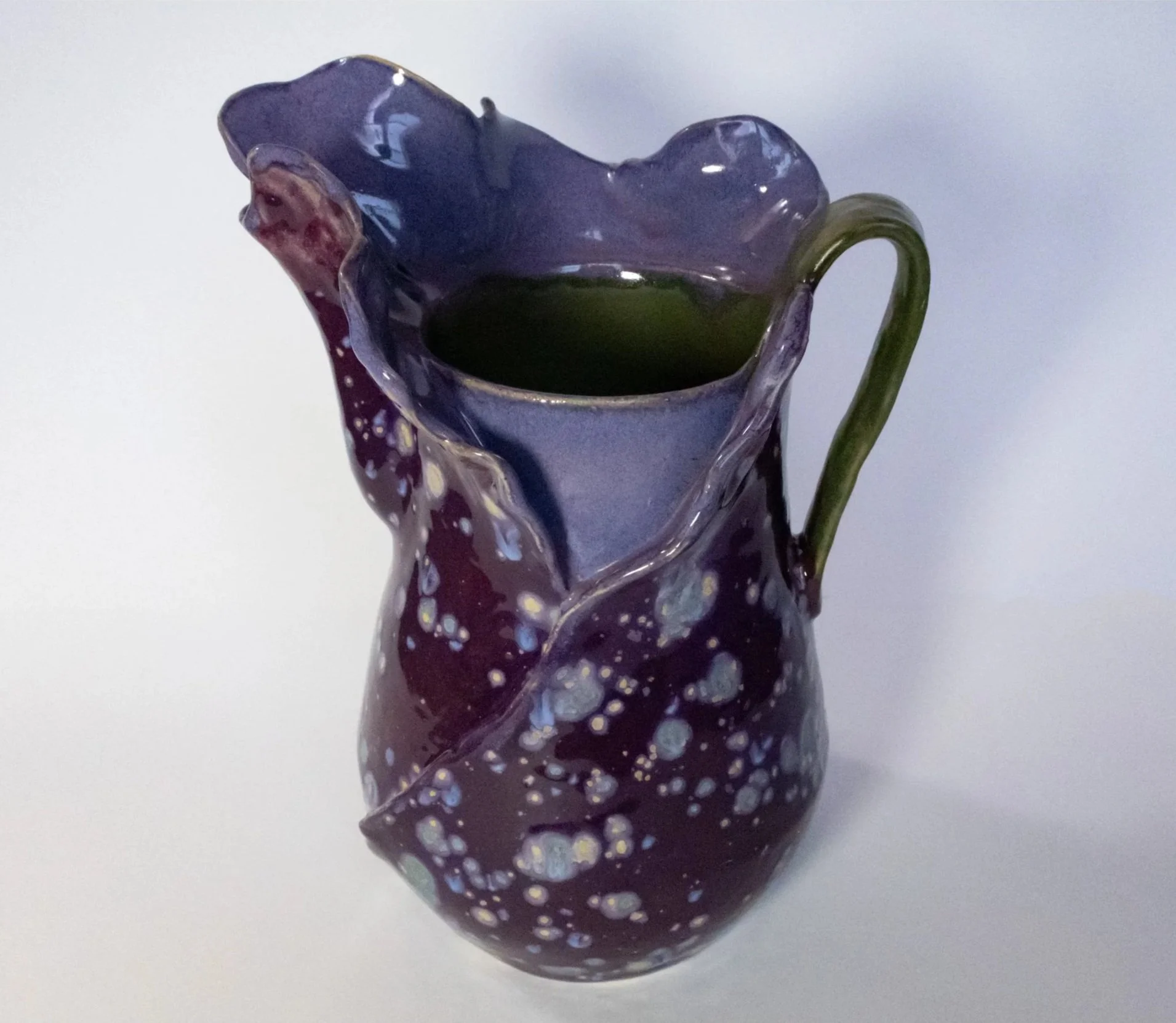 Ewer Horz.jpg
