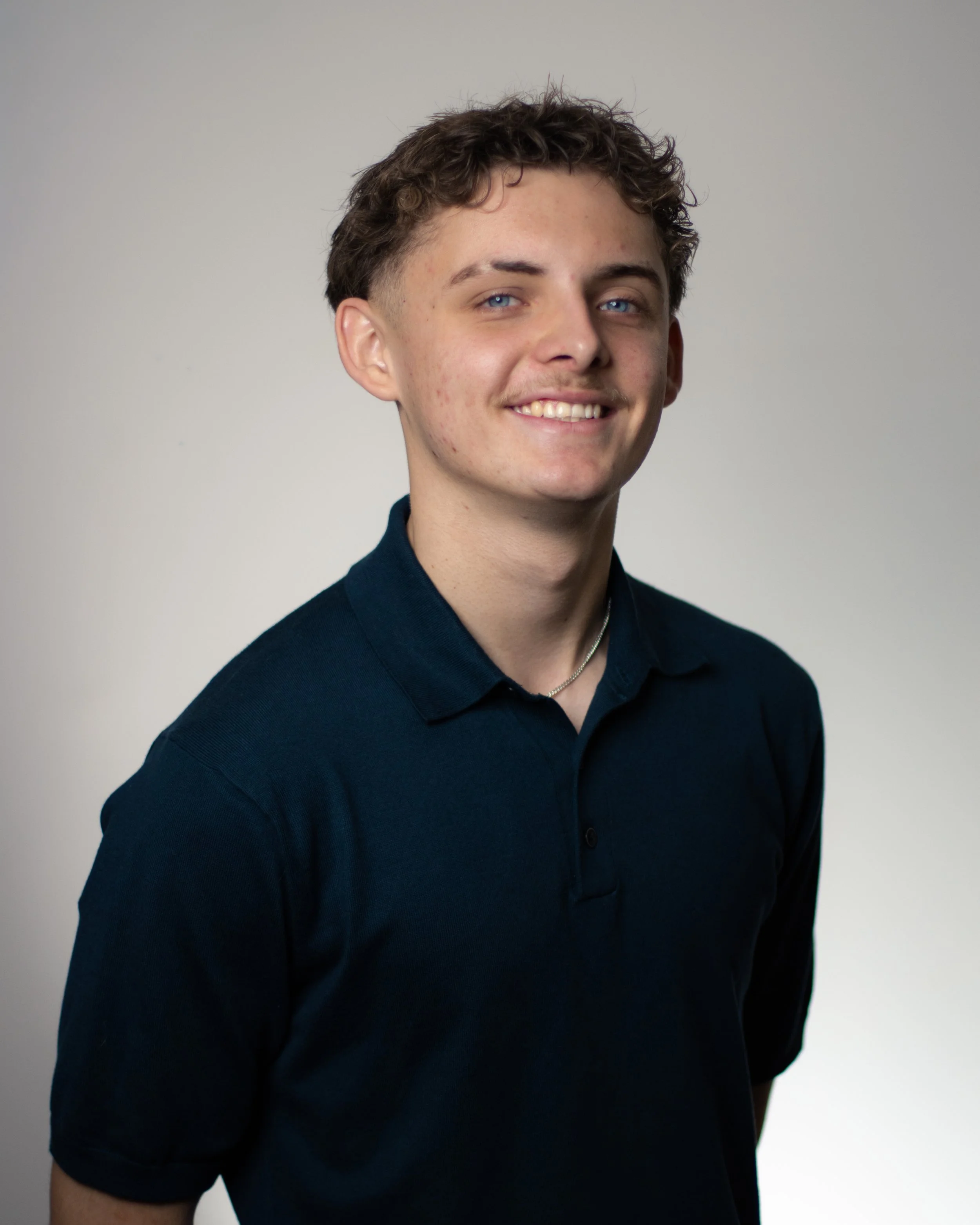 Logan W Headshots-36.jpg