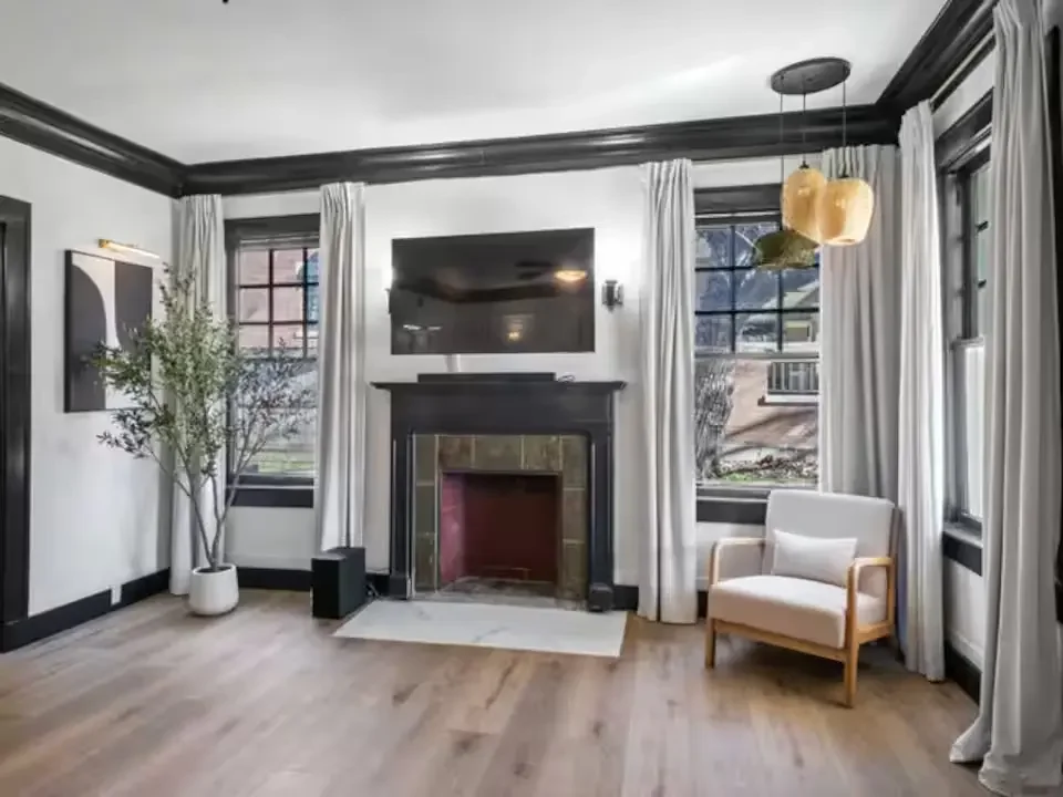 dallas-downtown-short-term-rental-6.webp