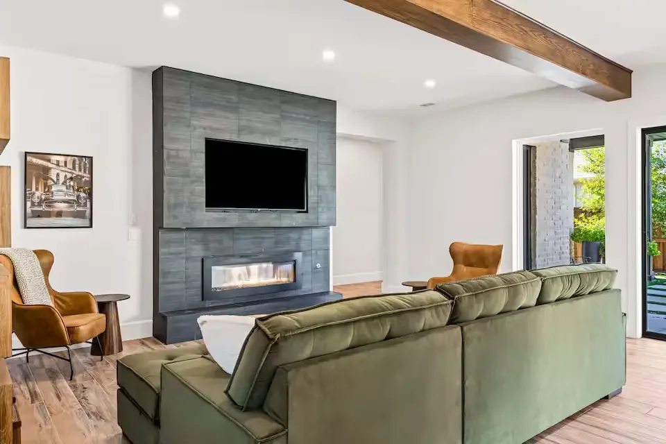 frisco-high-end-house-10.webp