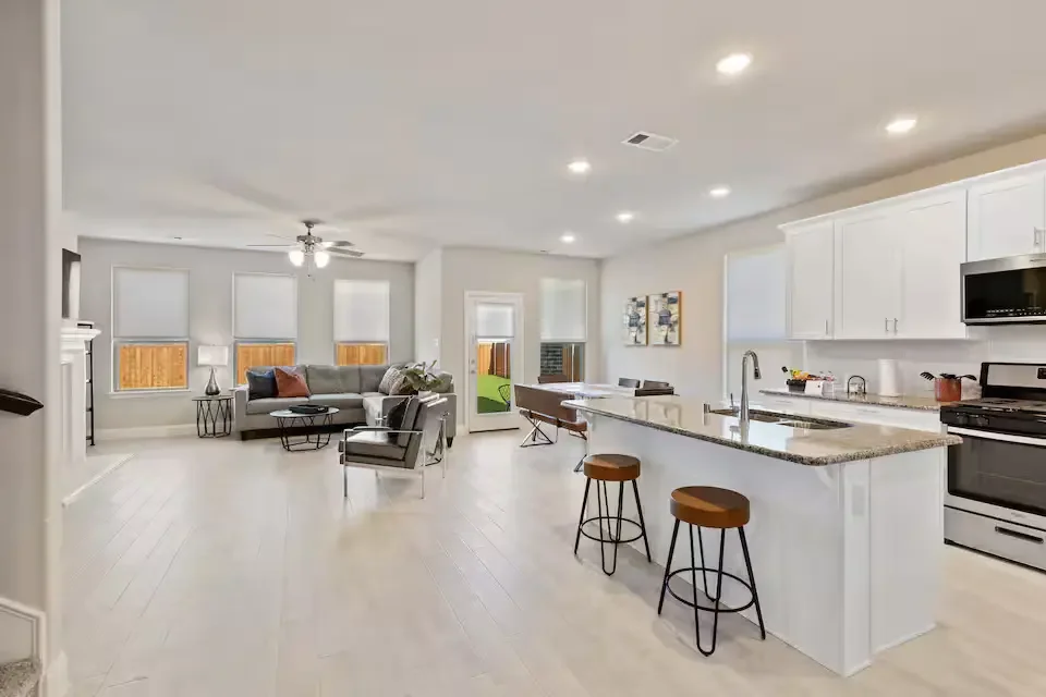 prosper-premium-family-home-10.webp