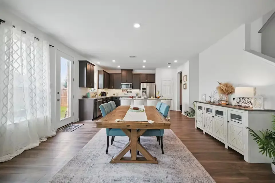 prosper-executive-estate-home-16.webp
