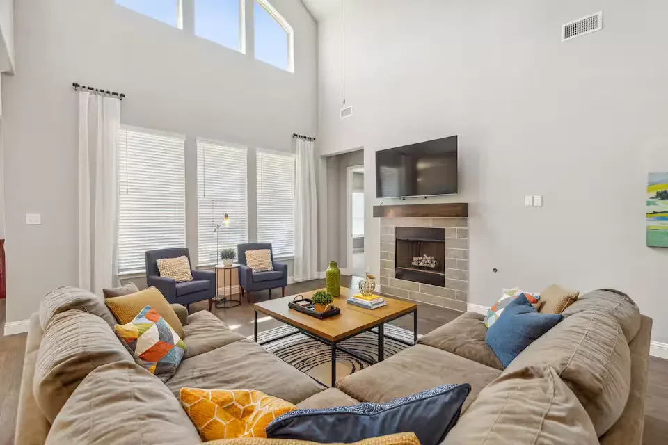 frisco-executive-house-9.webp