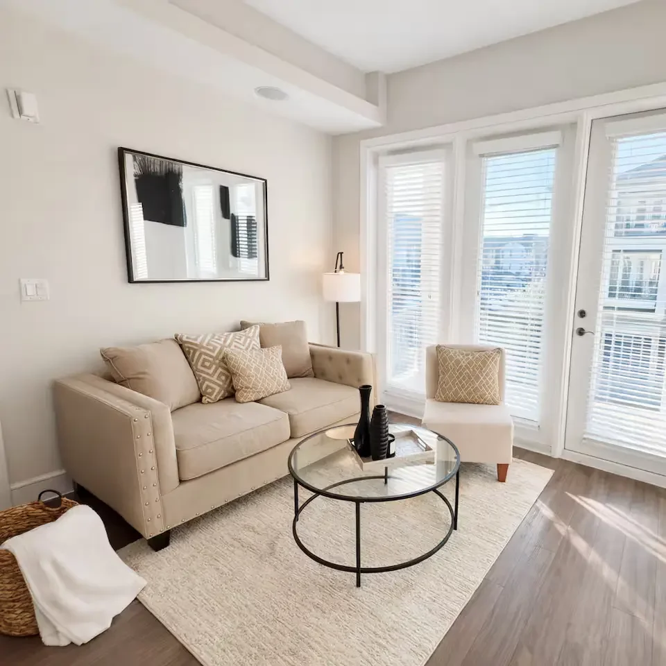 frisco-luxury-condo-7.webp