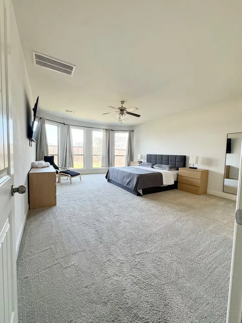 prosper-custom-luxury-home-6.webp