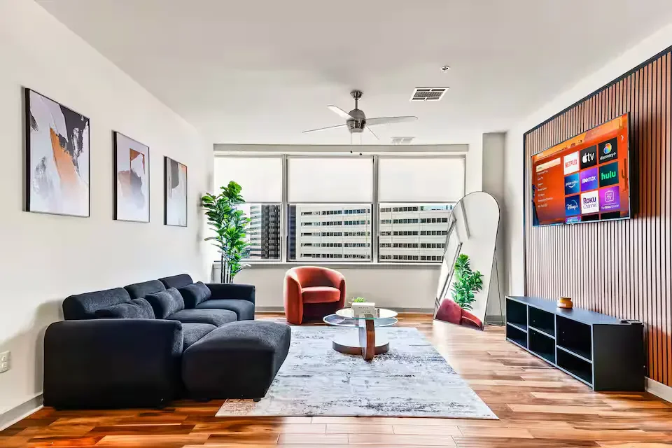dallas-downtown-premium-apartment-7.webp