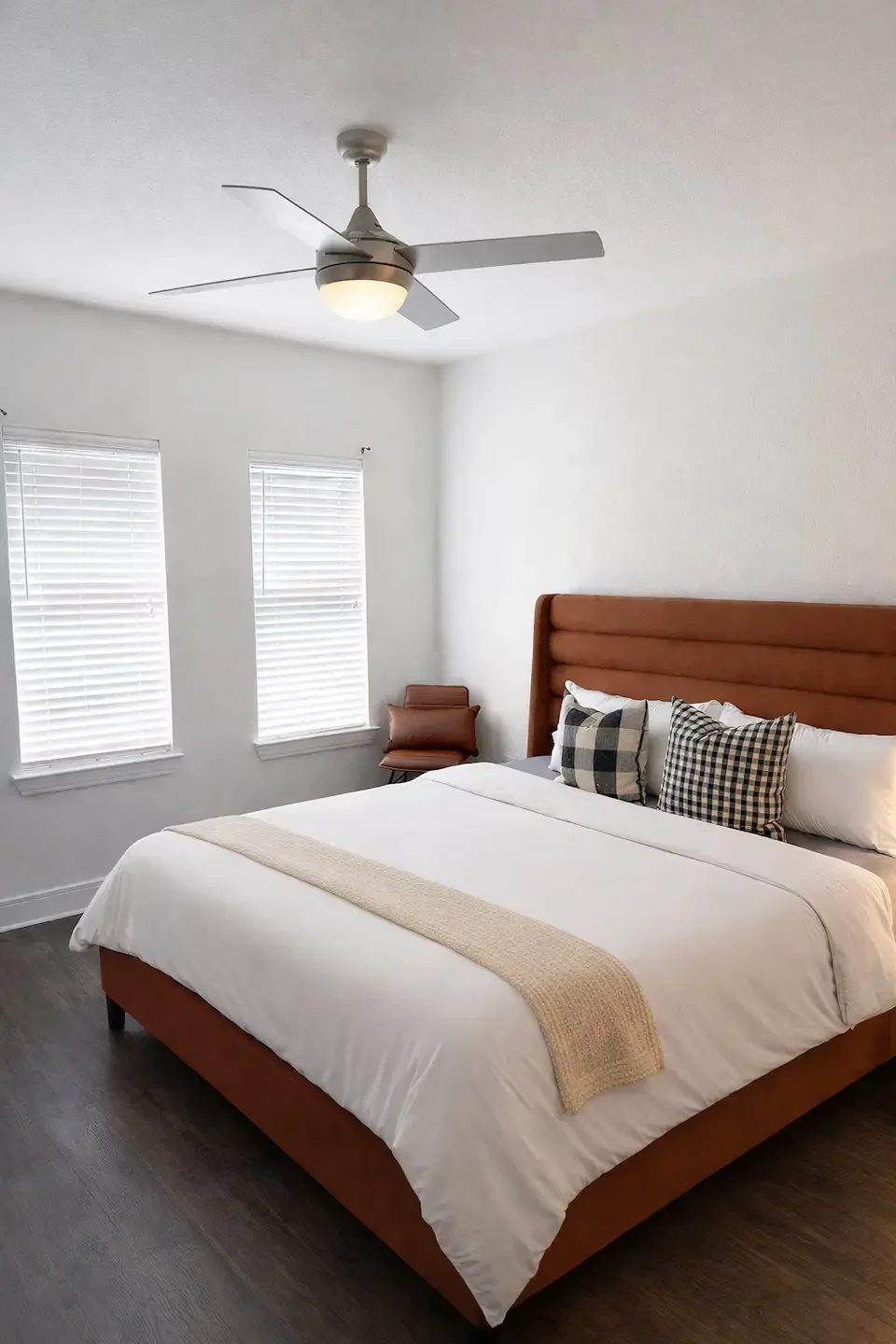 frisco-modern-apartment-7.webp