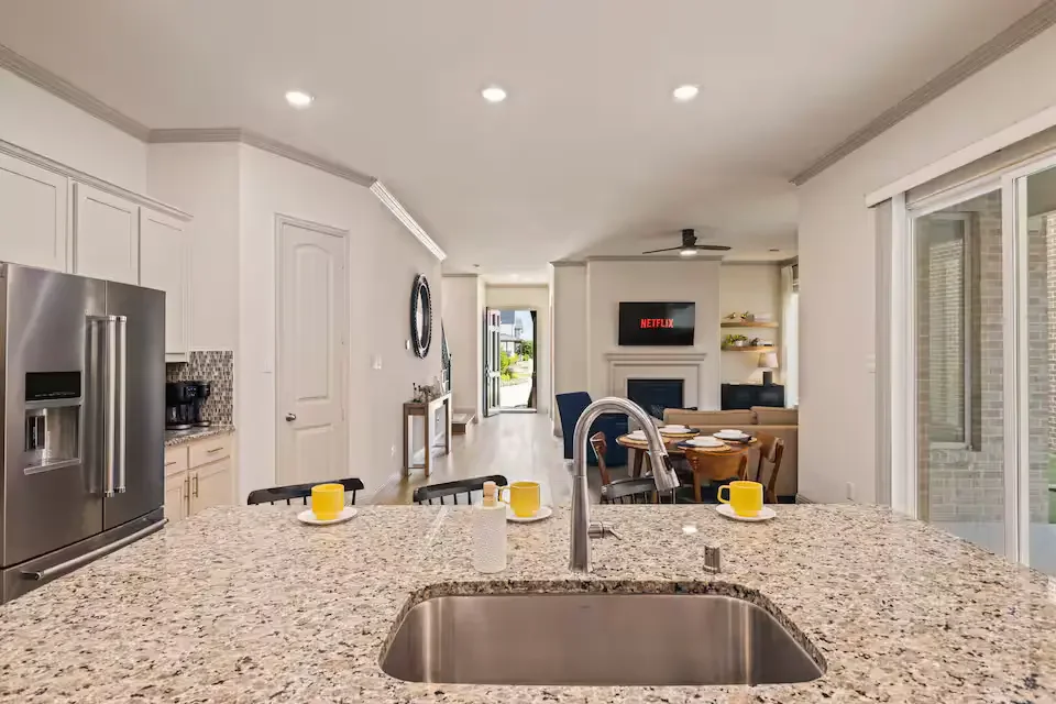 frisco-short-term-home-17.webp