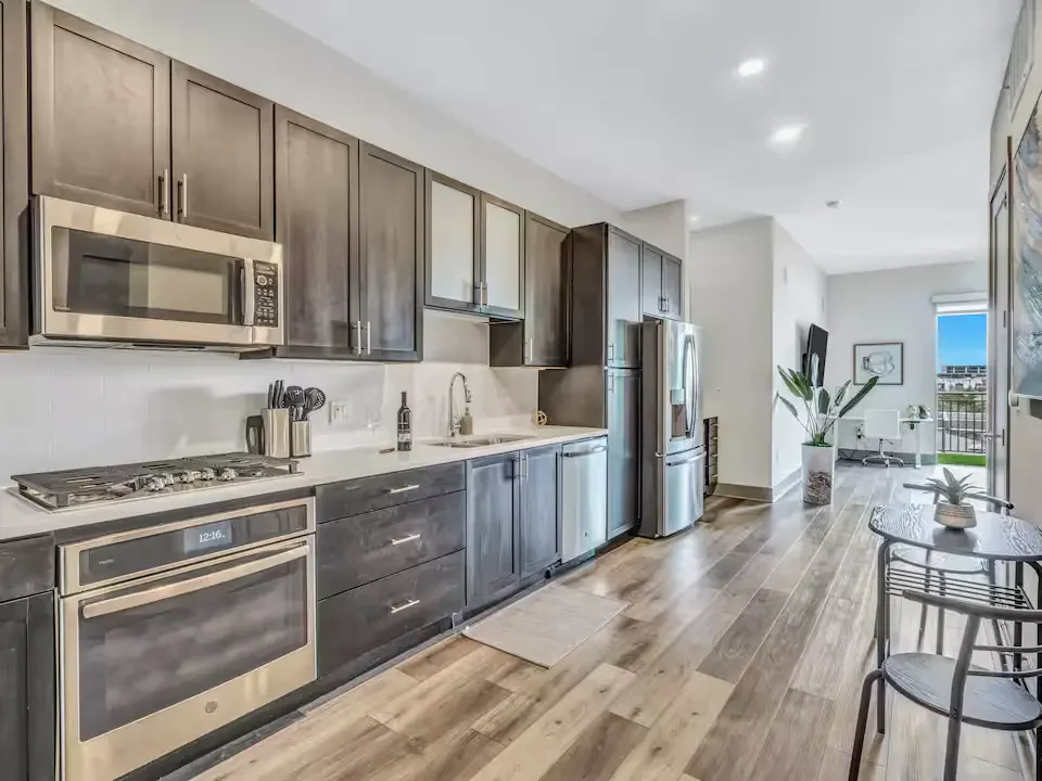 dallas-downtown-apartment-2.webp