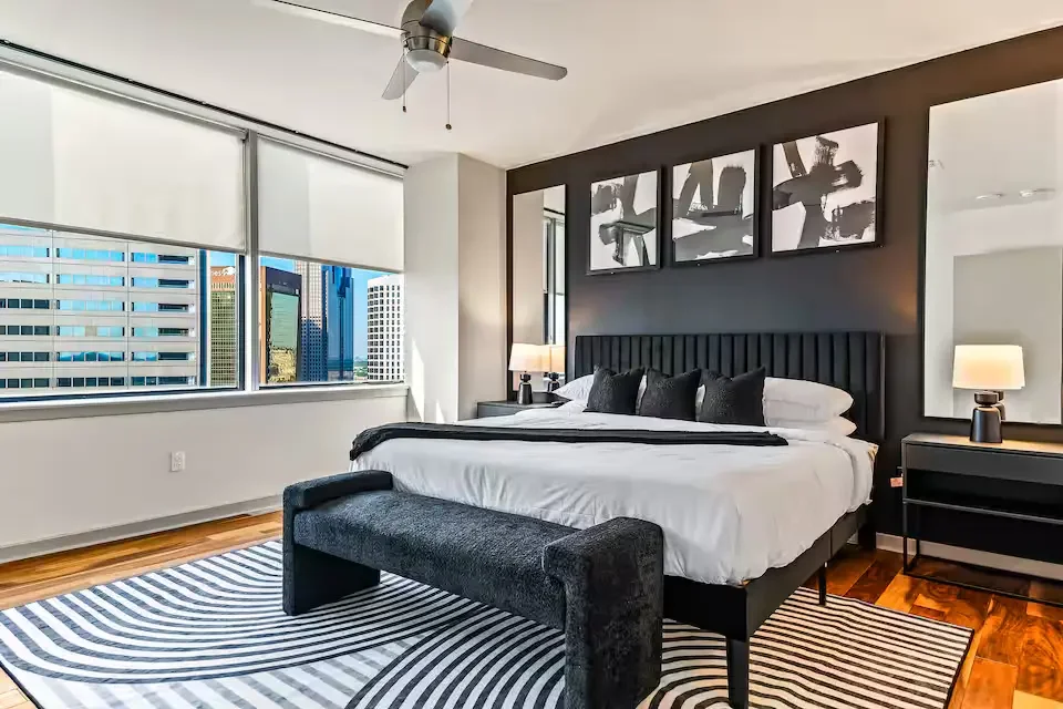 dallas-downtown-premium-apartment-2.webp