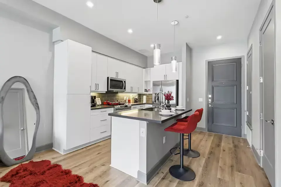 dallas-downtown-short-term-rental-14.webp