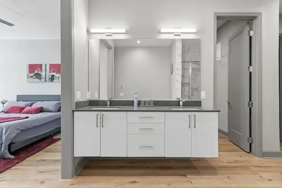 dallas-downtown-short-term-rental-11.webp