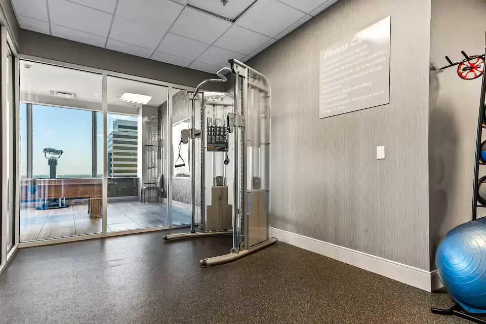 dallas-downtown-premium-apartment-4.webp