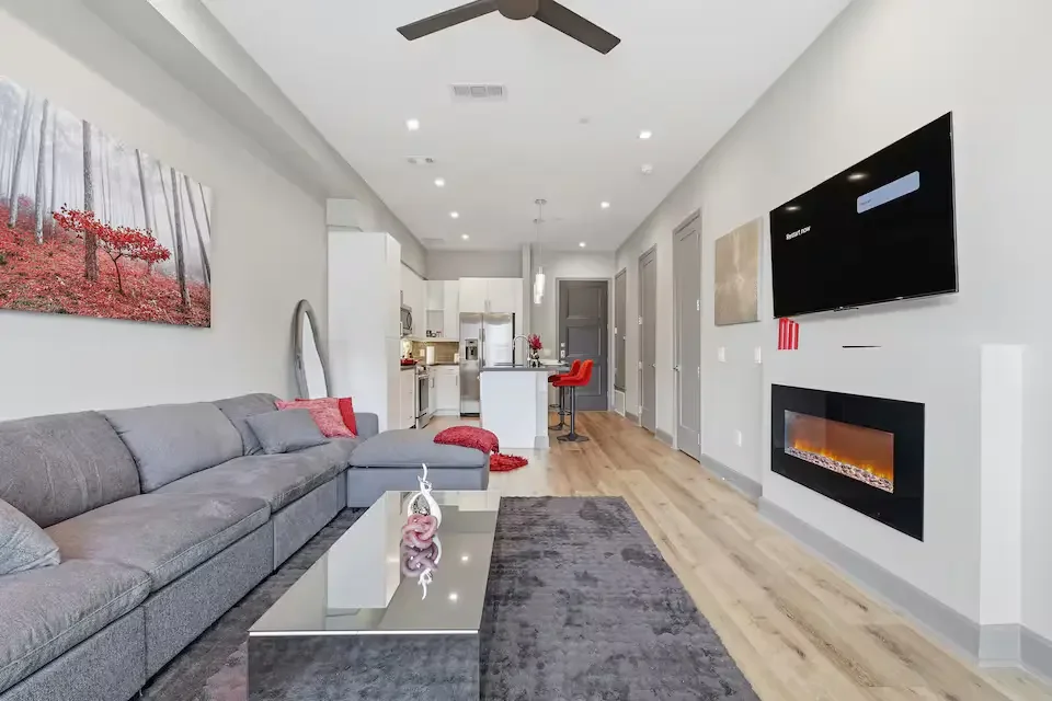 dallas-downtown-short-term-rental-15.webp