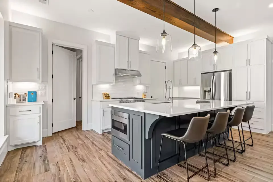 frisco-high-end-house-13.webp