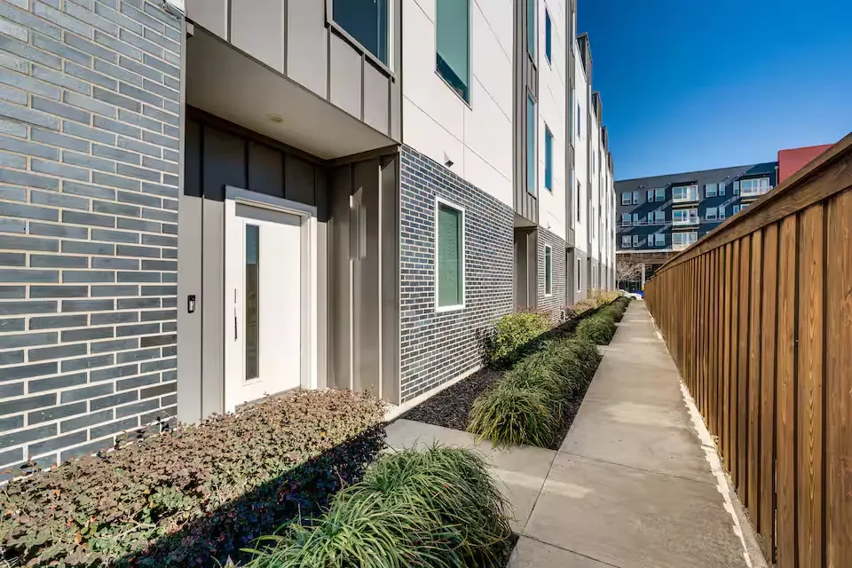 dallas-downtown-monthly-rental-20.webp