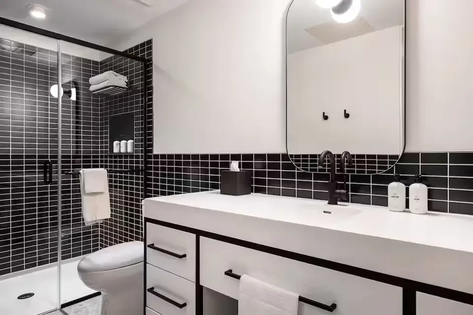 dallas-downtown-executive-suite-1.webp