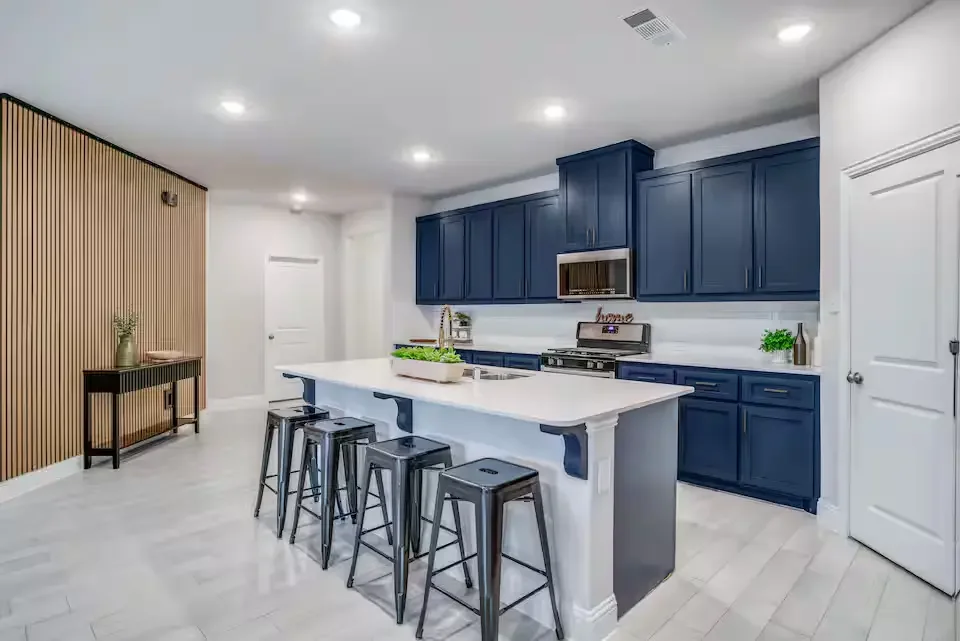 prosper-private-estate-home-4.webp