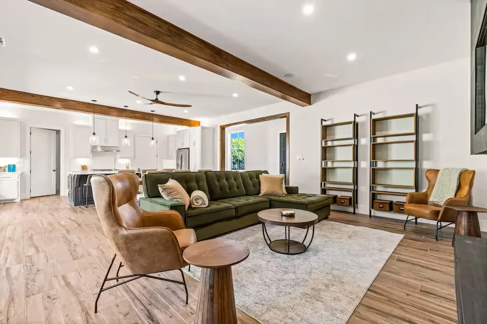 frisco-high-end-house-15.webp