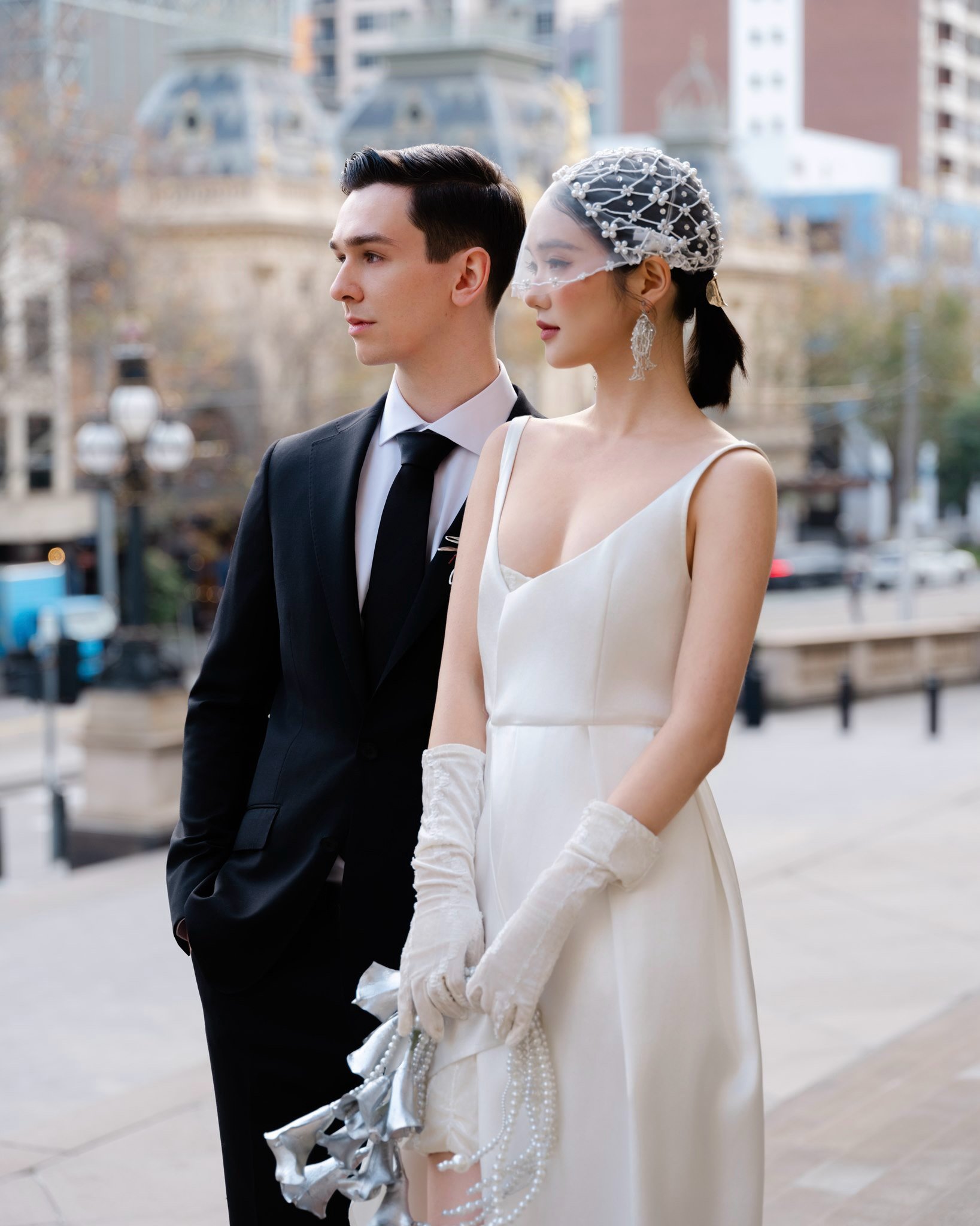 Sena + Alec made a Melbourne city elopement look effortlessly cool 🍸

A quiet getting ready and ceremony at @eden_collingwood a beautifully curated look, and then out into the streets of the city with nowhere particularly far to go.

That&rsquo;s pa