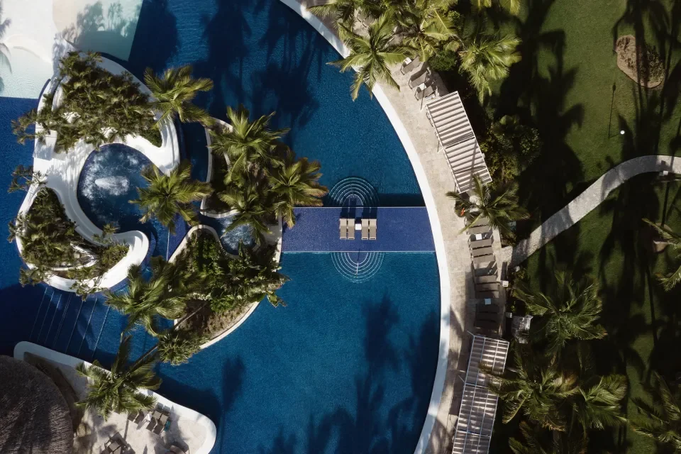 Catalonia Bavaro Beach Piscina (2).jpg.webp