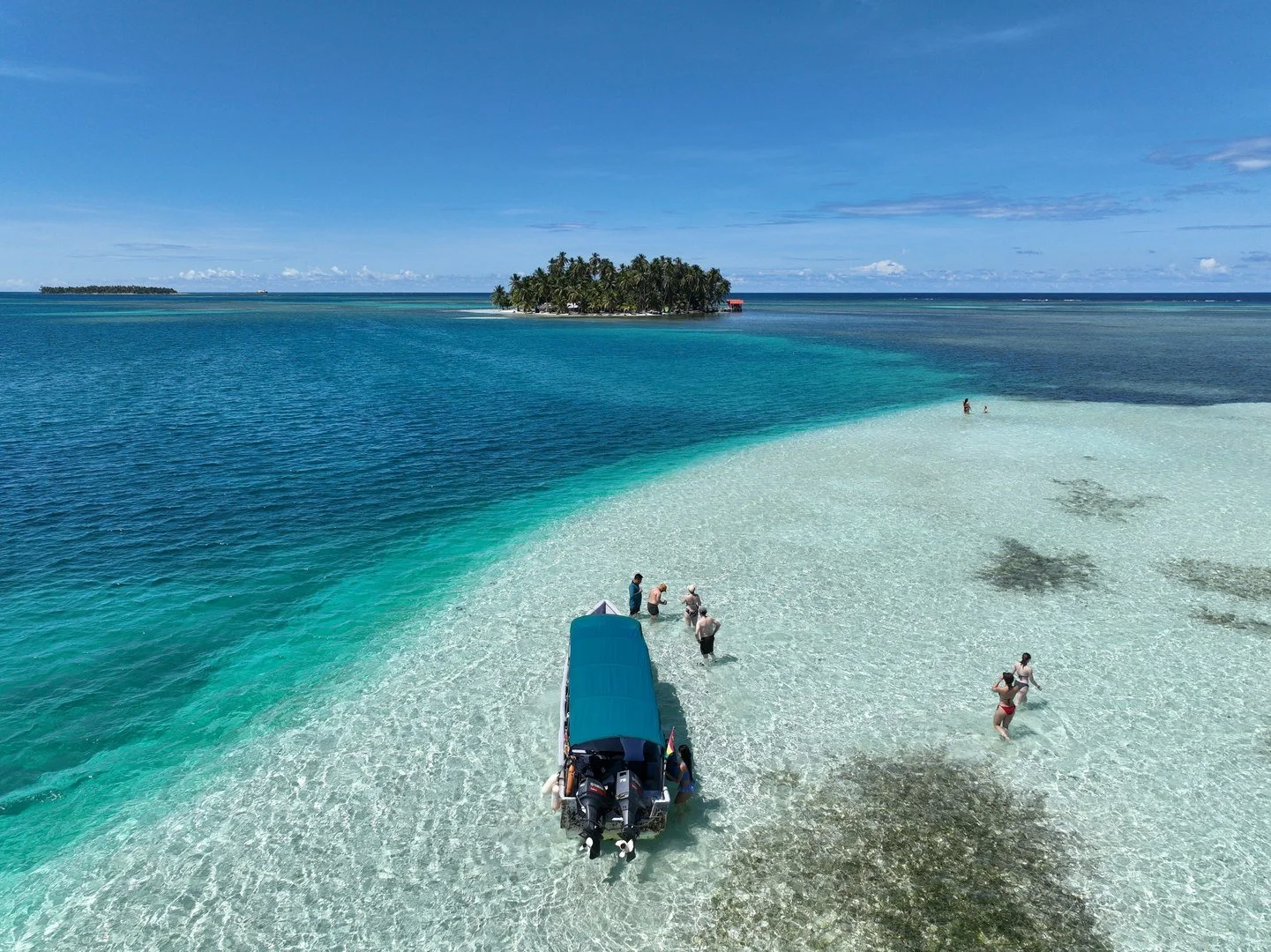 San-Blas-Island-Hopping-Lemon-keys-Cayos-Limones-3.jpeg
