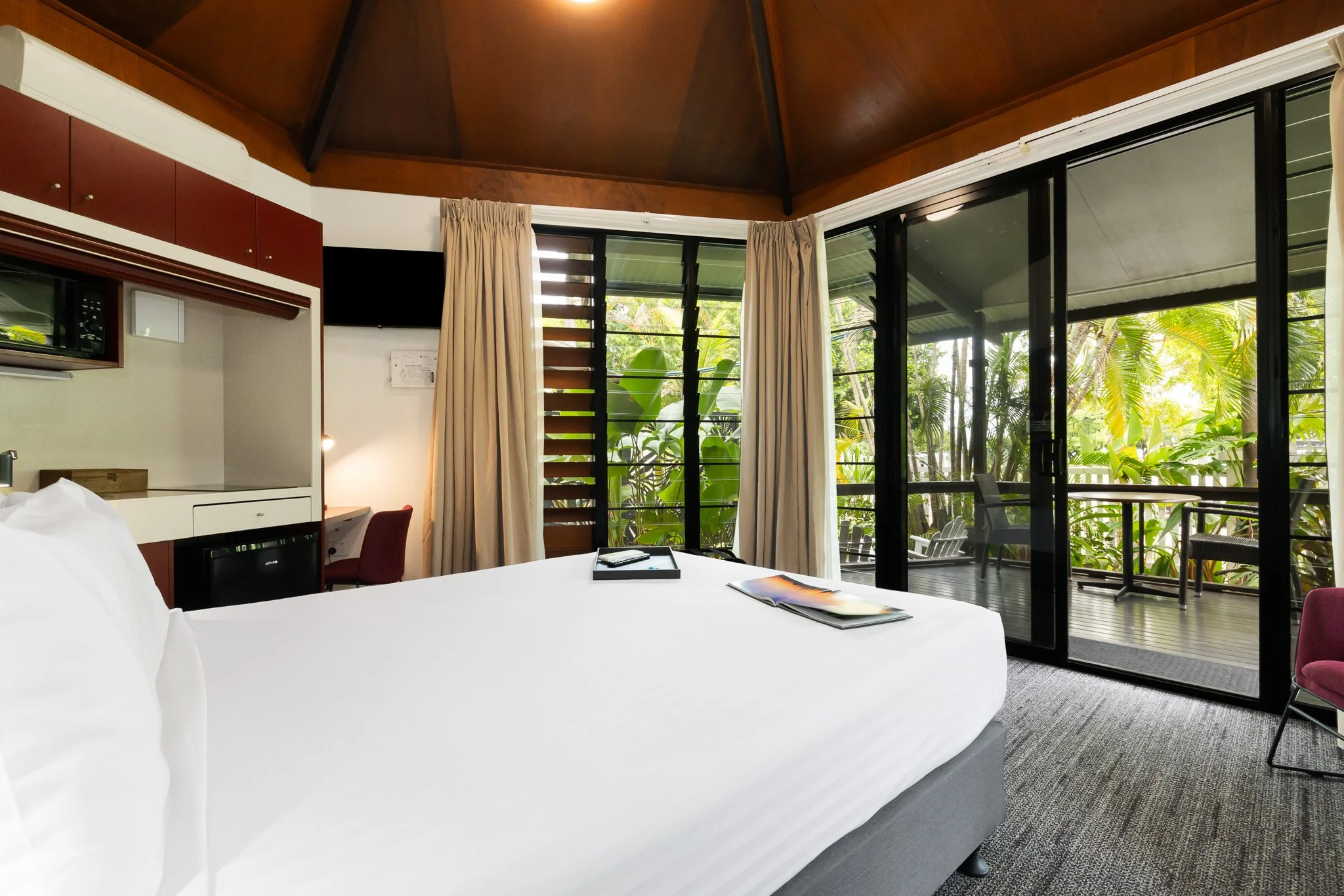 09.04.2025 - Palms City Resort - 1_LowRes - Edited Images-17.jpg