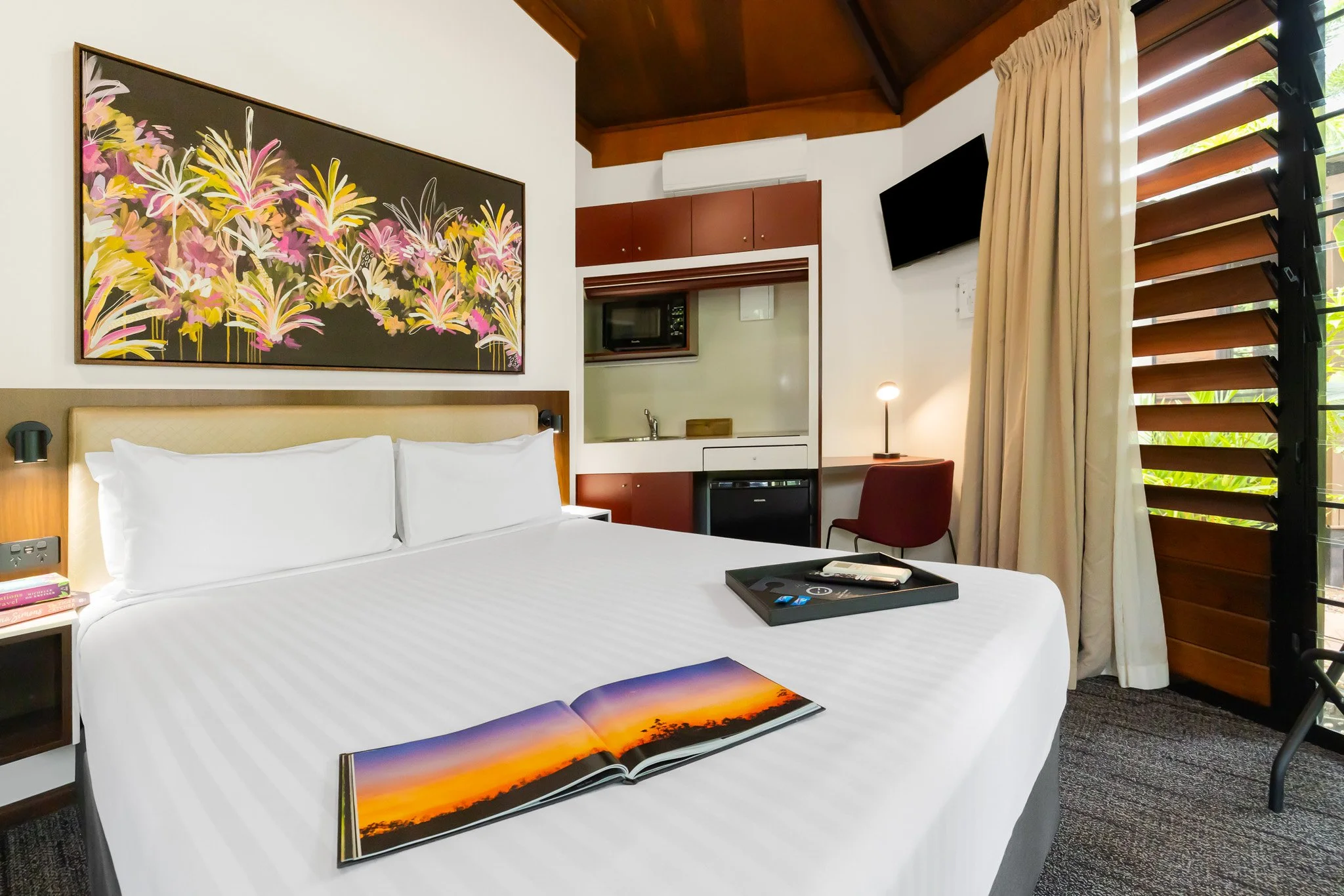 09.04.2025 - Palms City Resort - 1_LowRes - Edited Images-13.jpg