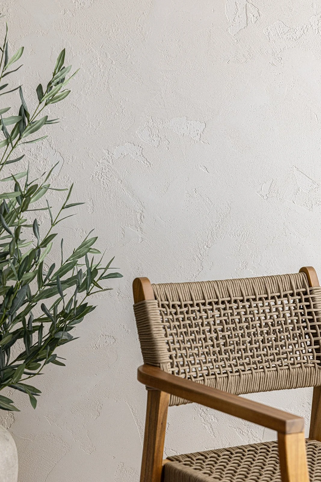 Custom Photography Studio in Leanyer for family and business photos