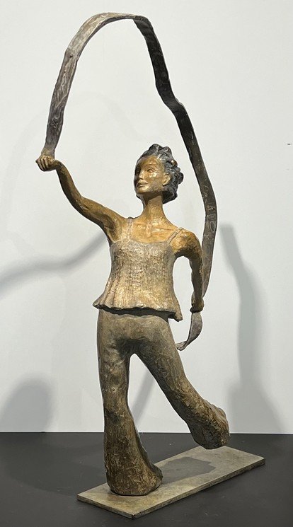 LA DANSEUSE AU RUBAN