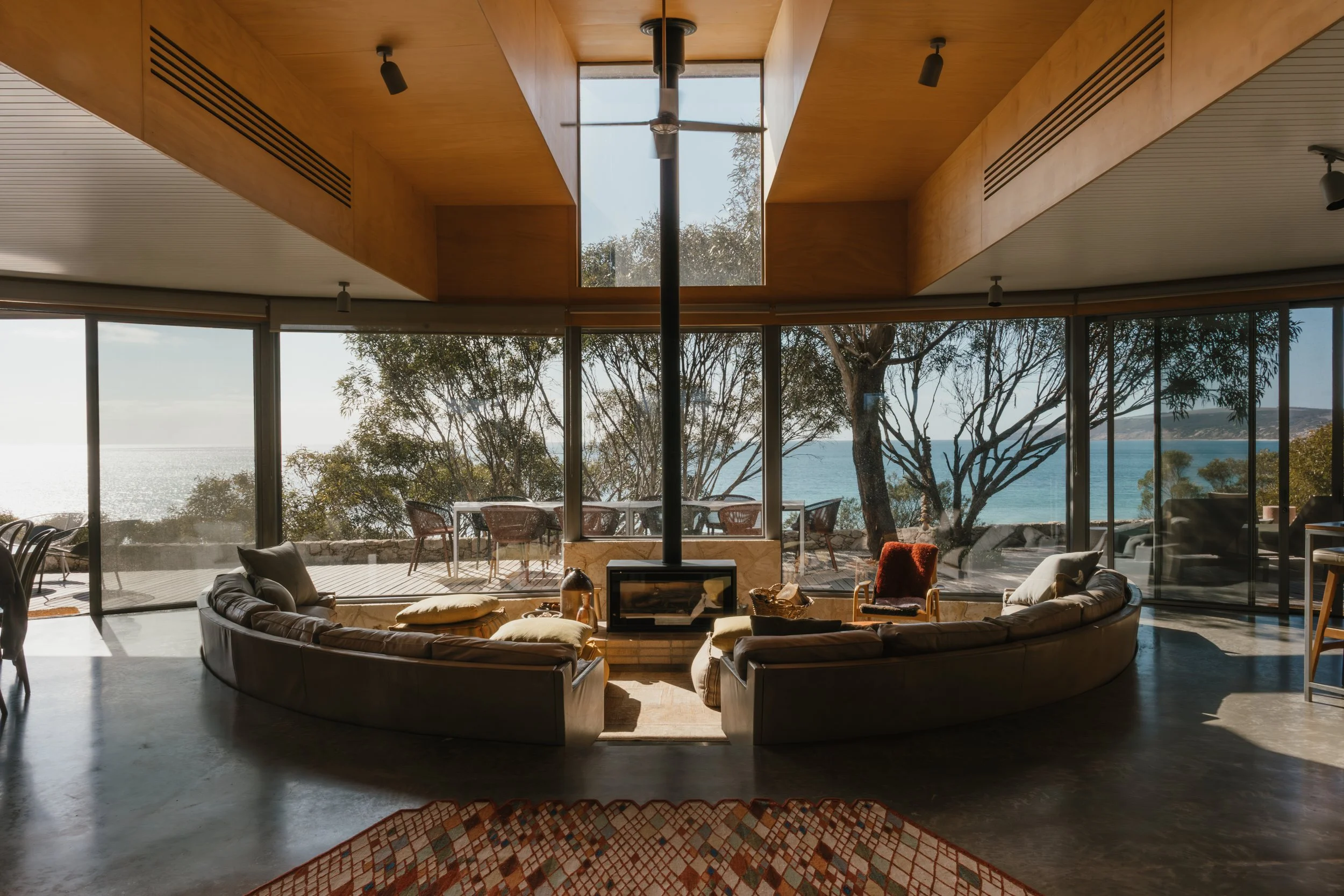 dune-house-sitchu-1.jpg