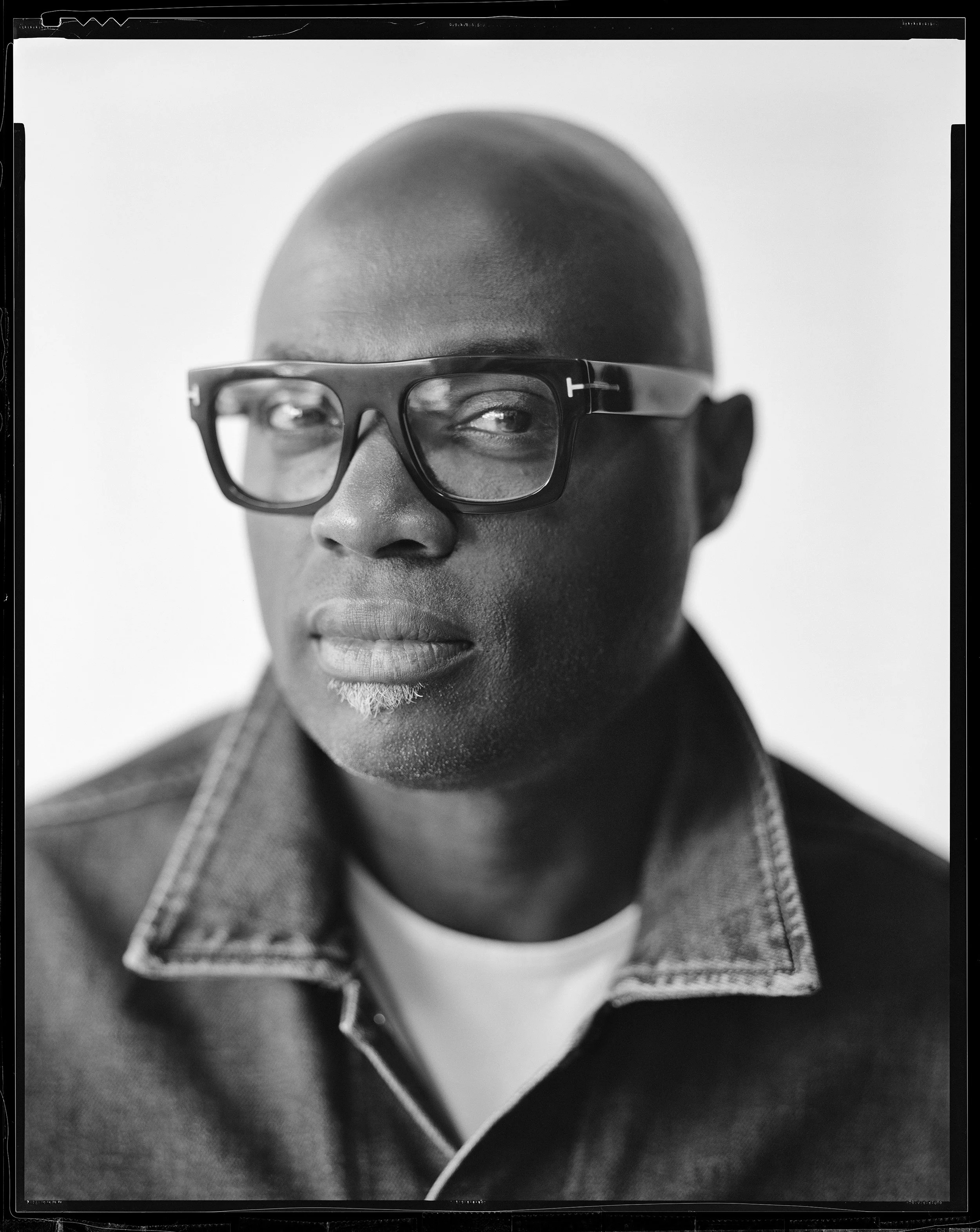 Alston_8x10_Kenny Gravillis_ManInGlasses_Drumscan_v1_3500px.jpg