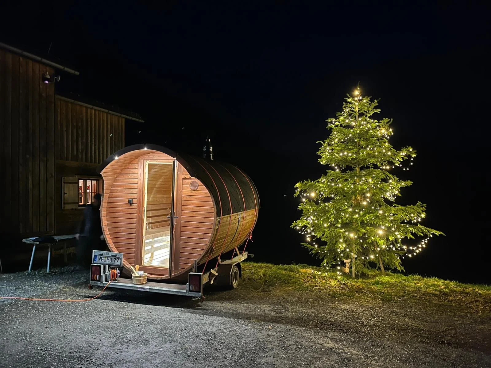 9b6bf411-7fec-4767-a135-605ed86bacd8 2.JPG