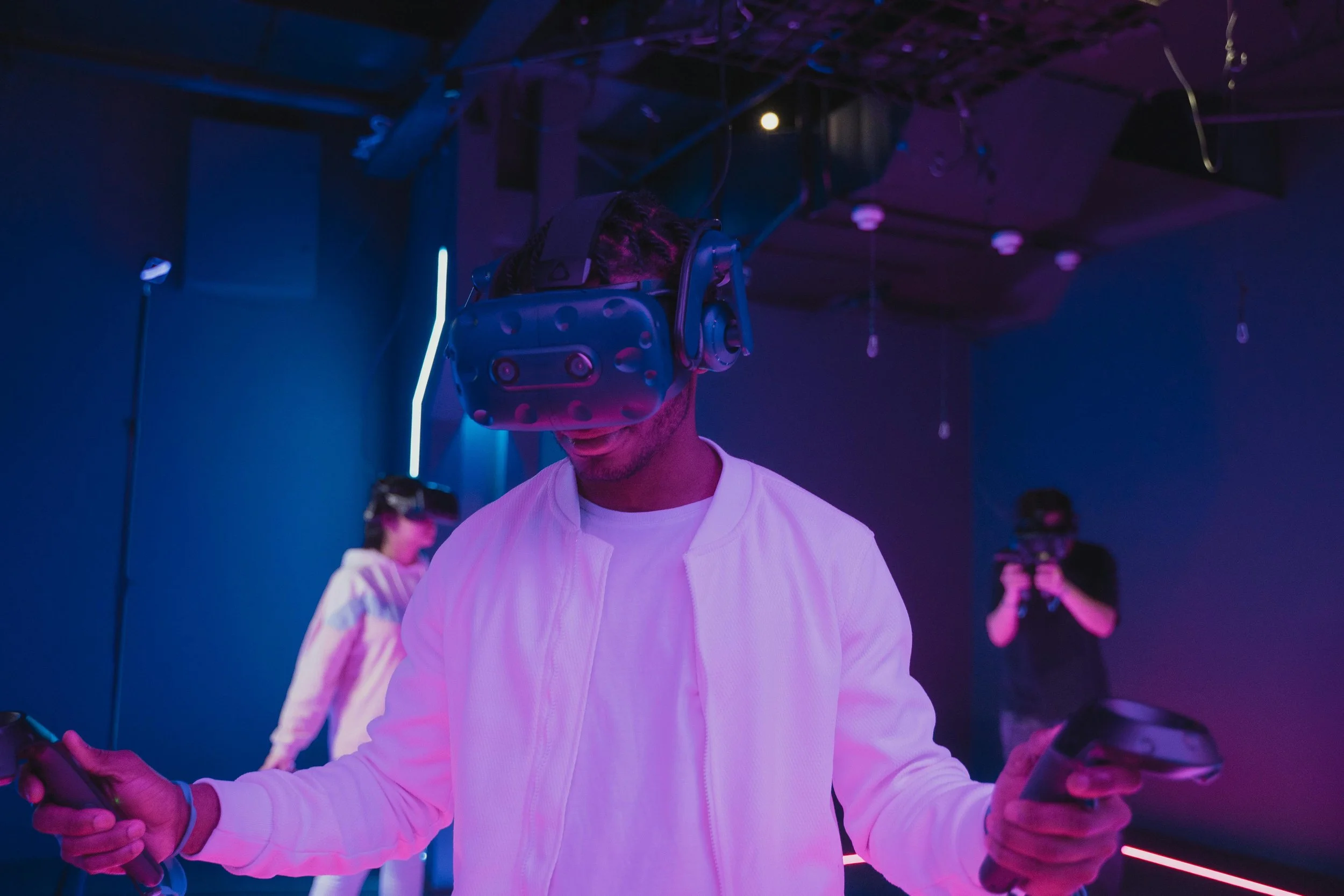 Parcs de loisirs : les avantages d'intégrer des technologies interactives