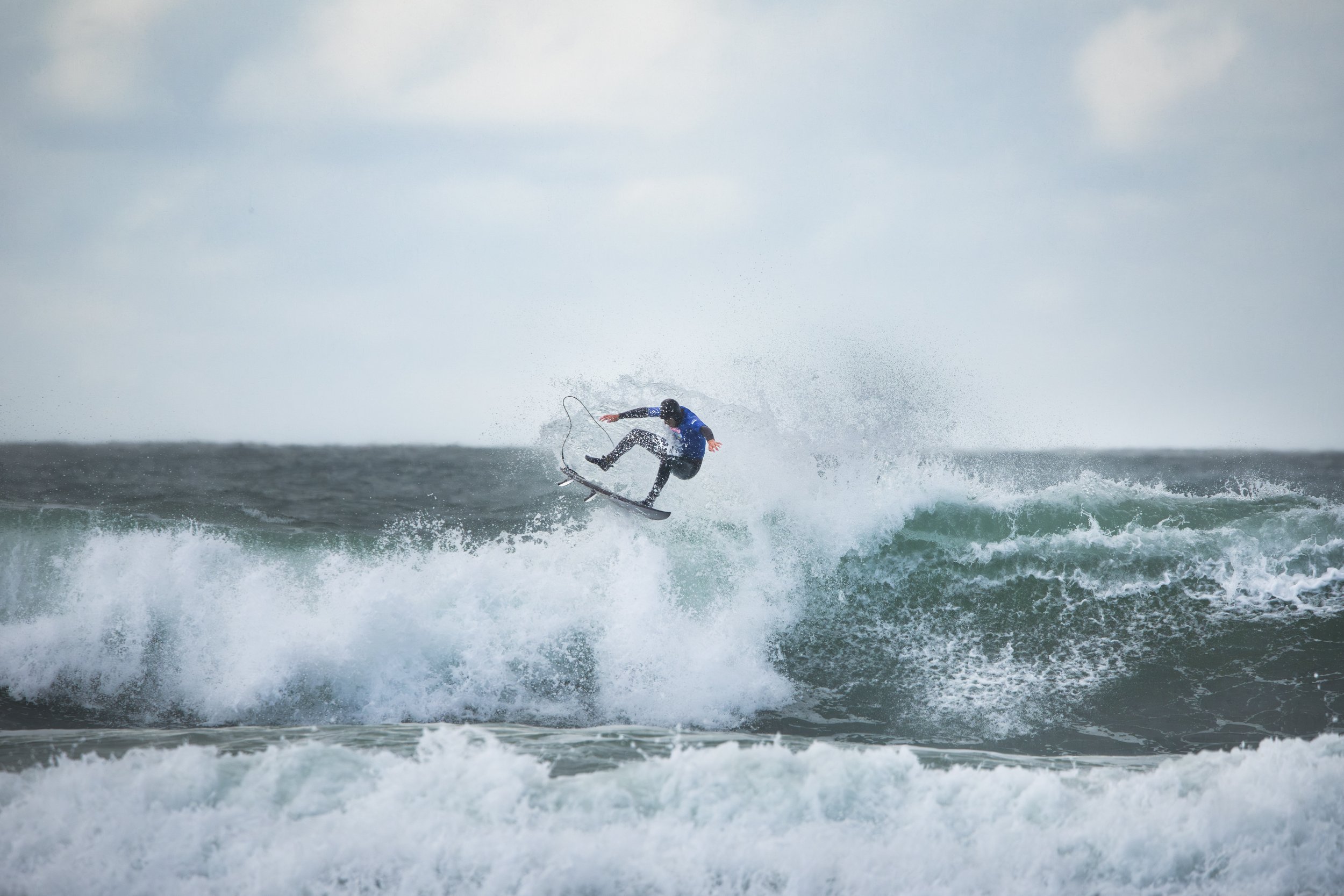 Reen Bowden-Inoue, Surfing England Junior Squad, Fistral Beach, RedBull Sessions, March 2026
