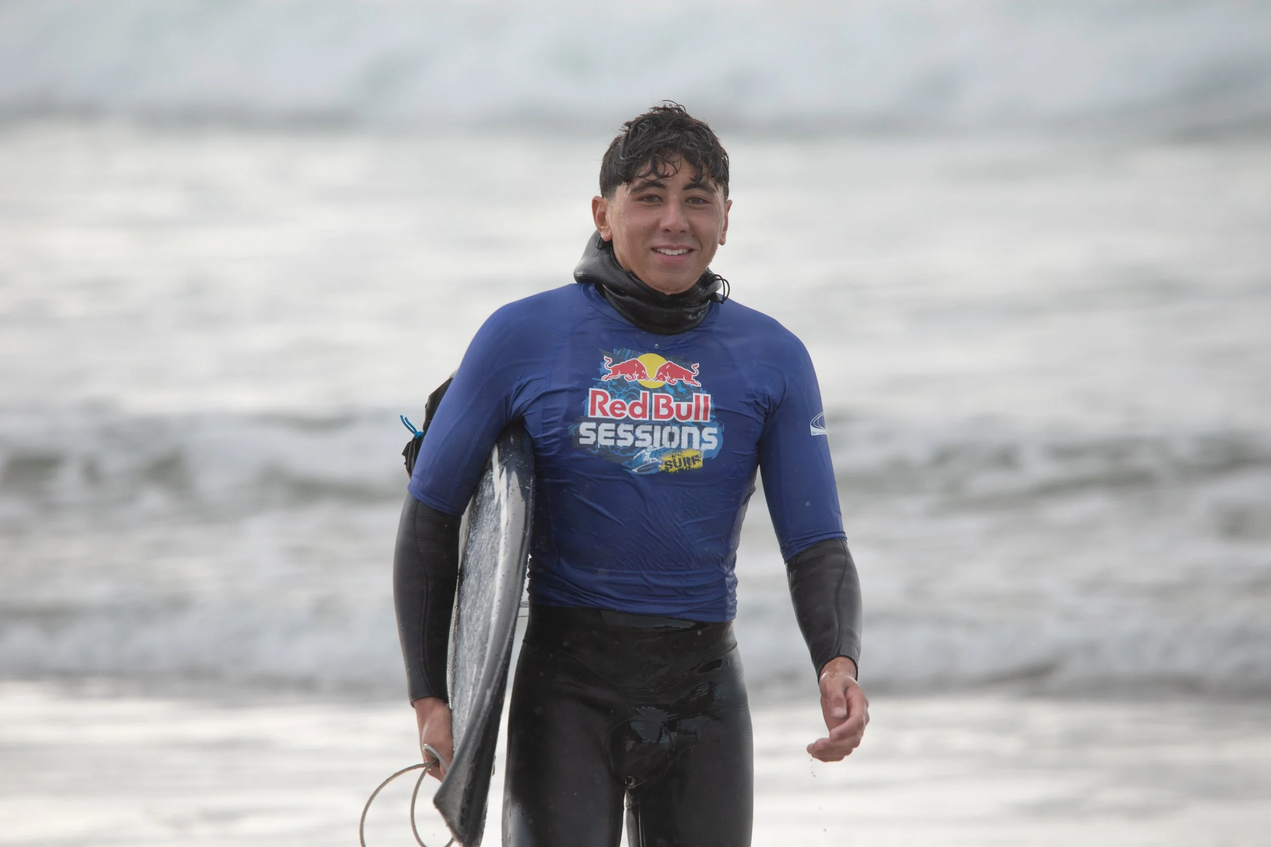 Reen Bowden-Inoue, Surfing England Junior Squad, Fistral Beach, RedBull Sessions, March 2026