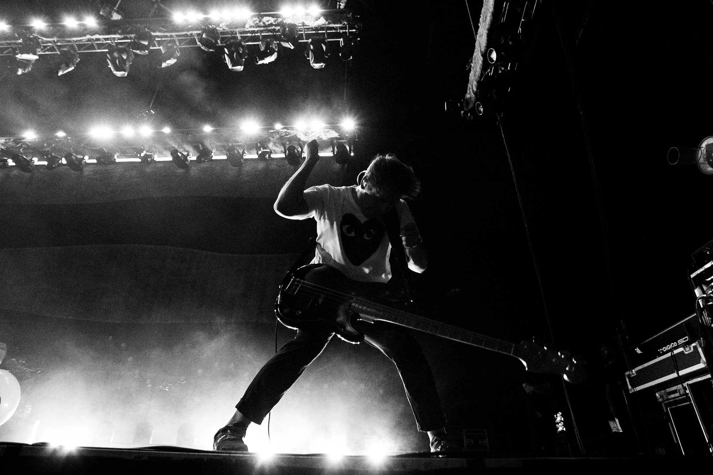 25_12_07_Wombats Birmingham O2 040.jpg