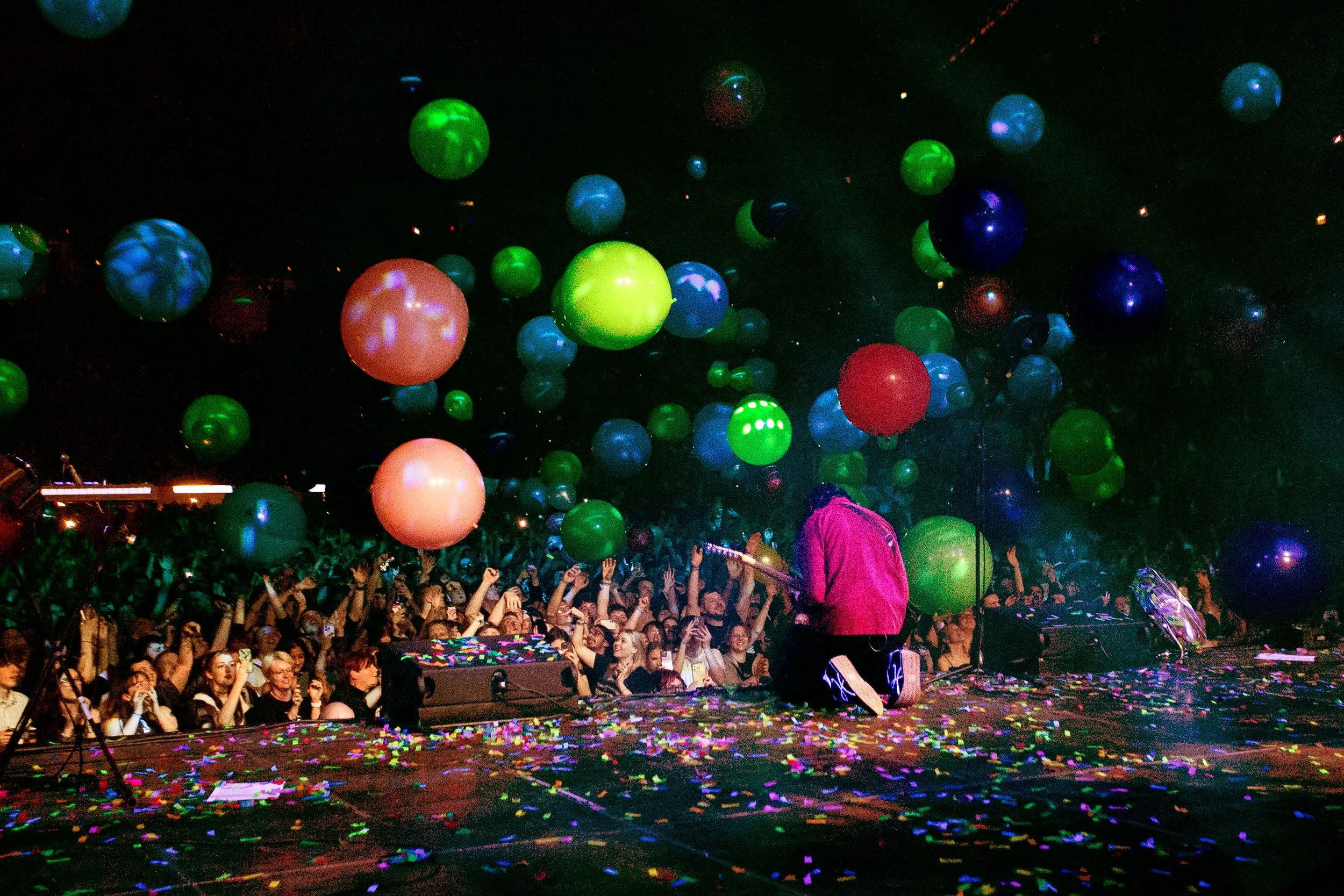 25_03_19_Wombats at O2 054 copy 2.jpg