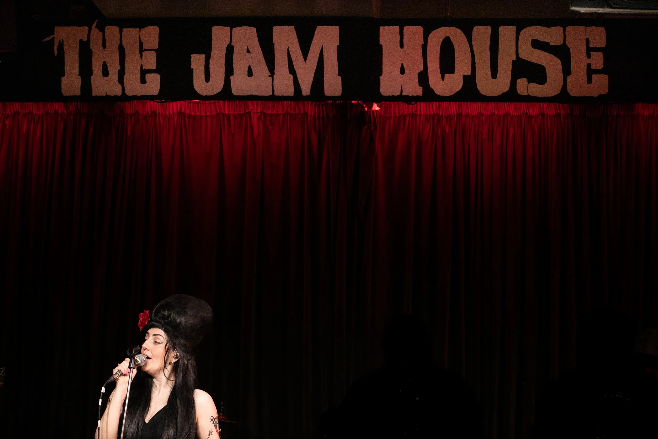 26_02_19_Amy Winehouse Tribute 018 copy.jpg
