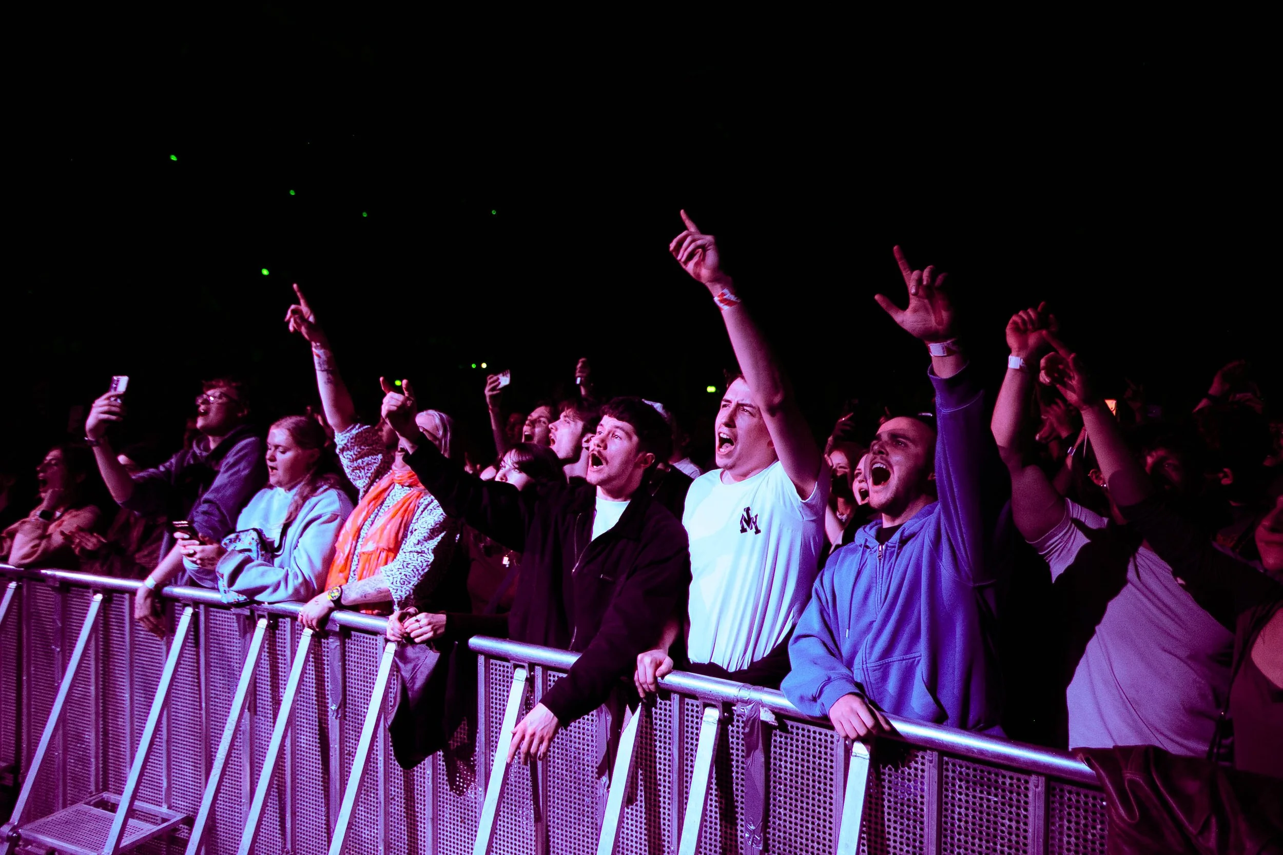 25_12_07_Wombats Birmingham O2 021.jpg