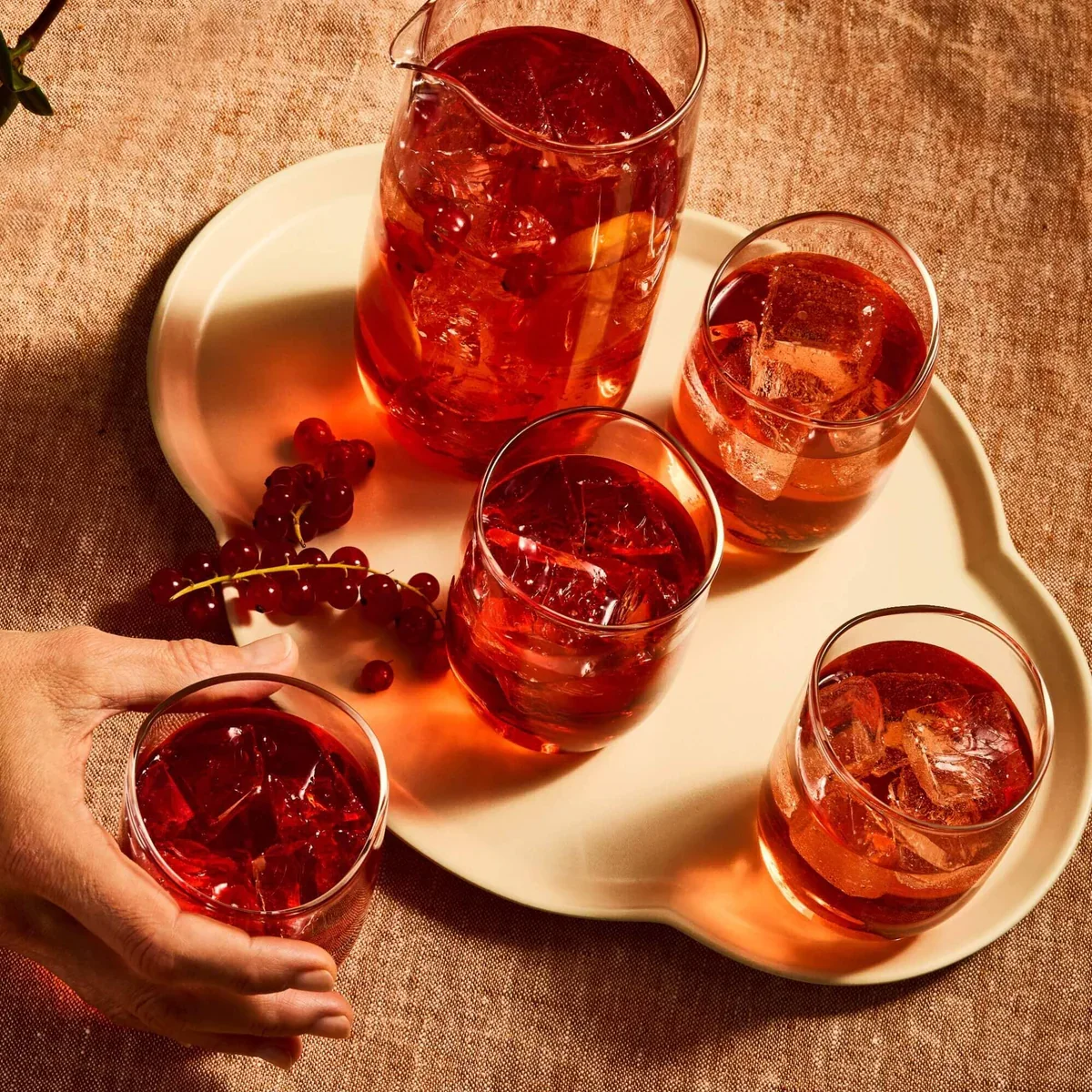 Hibiscus_Berry_PDP_photo_-_Lifestyle.jpg.webp