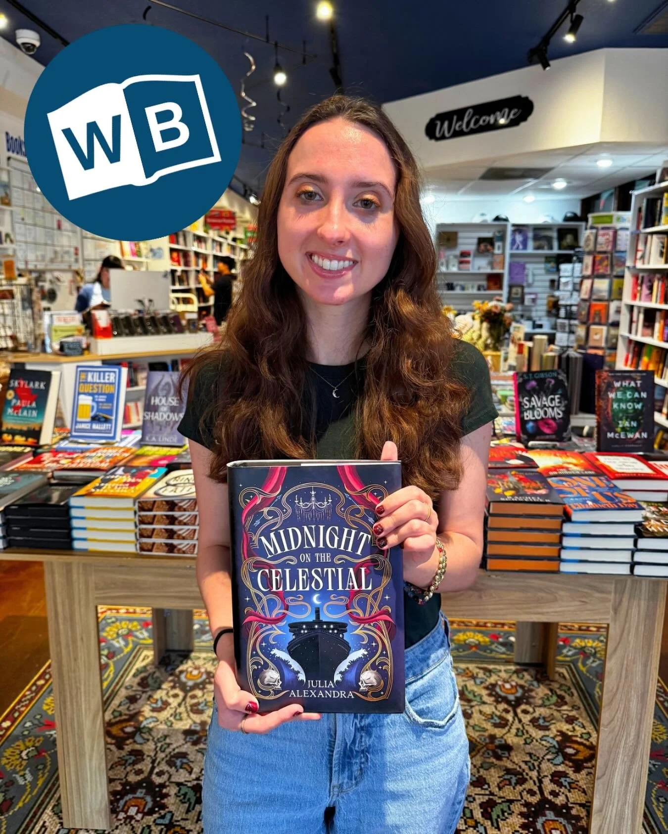 More signed copies at your local Orlando indie bookstore!

I stopped by @writersblockbookstorefl in Winter Park to sign copies of MIDNIGHT ON THE CELESTIAL, so make sure to stop by and grab one while supplies last. I remember racing to this location 