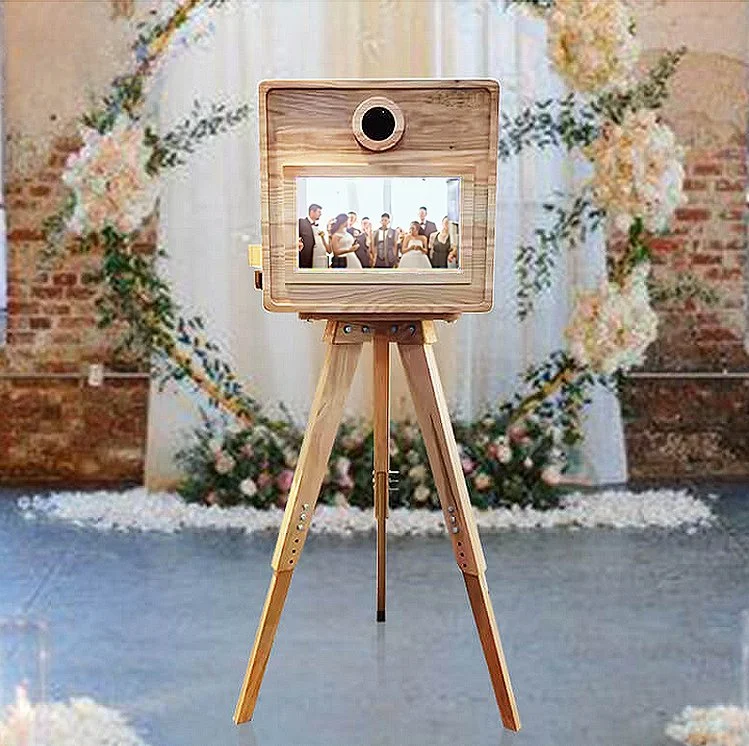 Photobooth installé lors d’un mariage en Touraine, animation conviviale pour capturer des moments spontanés avec les invités